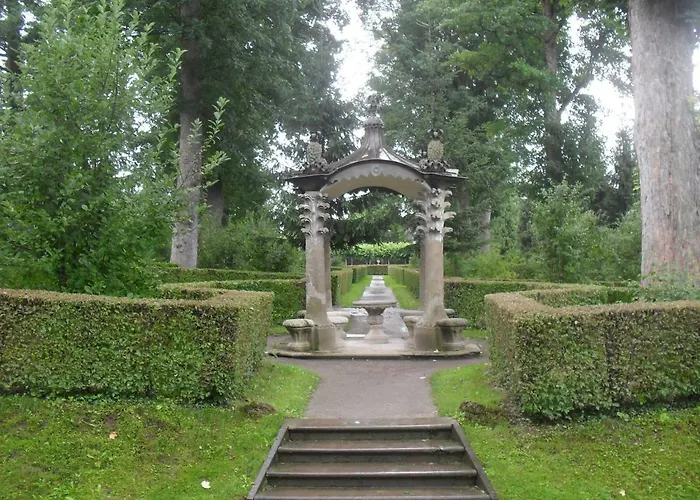 Ein Huebsches Fleckchen Erde/ A Lovely Spot
