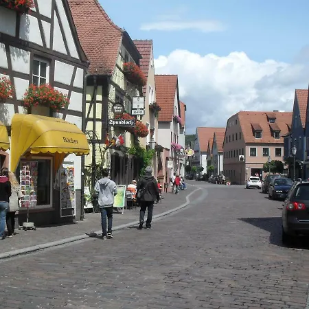 Διαμέρισμα Ein Huebsches Fleckchen Erde/ A Lovely Spot Veitshöchheim